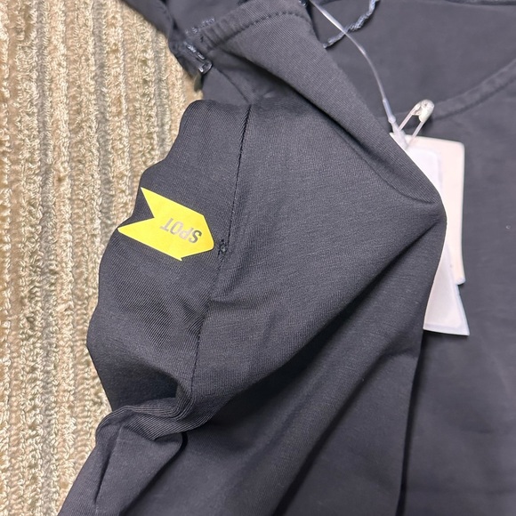 REVOLVE superdown Reigh Strappy Midi Dress in Black🚨Minor Flaw 🚨 - Picture 5 of 5